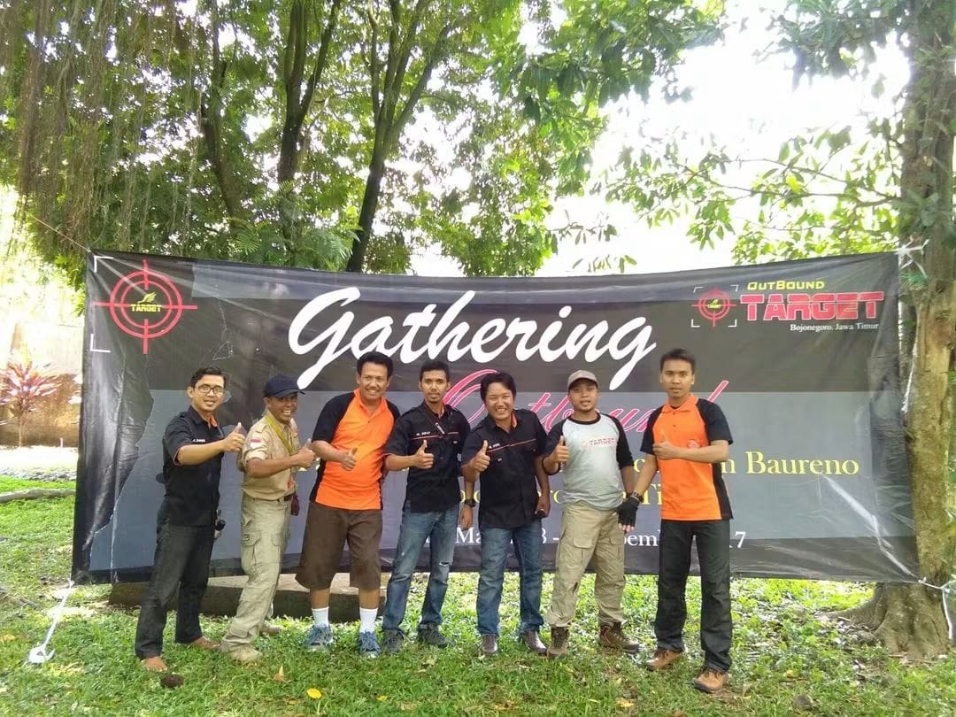 Kegiatan outbound perusahaan - permainan strategi